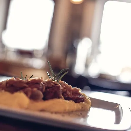 Orologio بيت ريفي